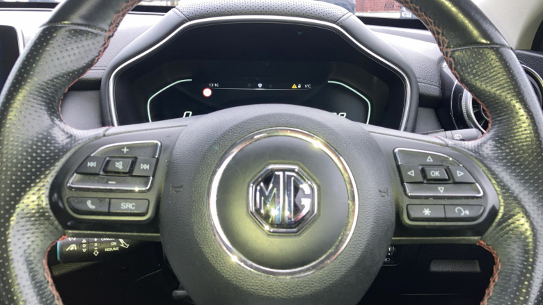 MG Hs 1.5 T-GDI Excite 5dr DCT Petrol Hatchback